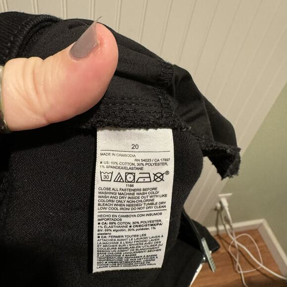 Old Navy Wow High Rise Flare Jeans Black Denim Plus Size 20 - Picture 6 of 6